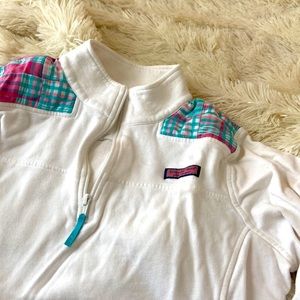 Vineyard vines sweatshirt